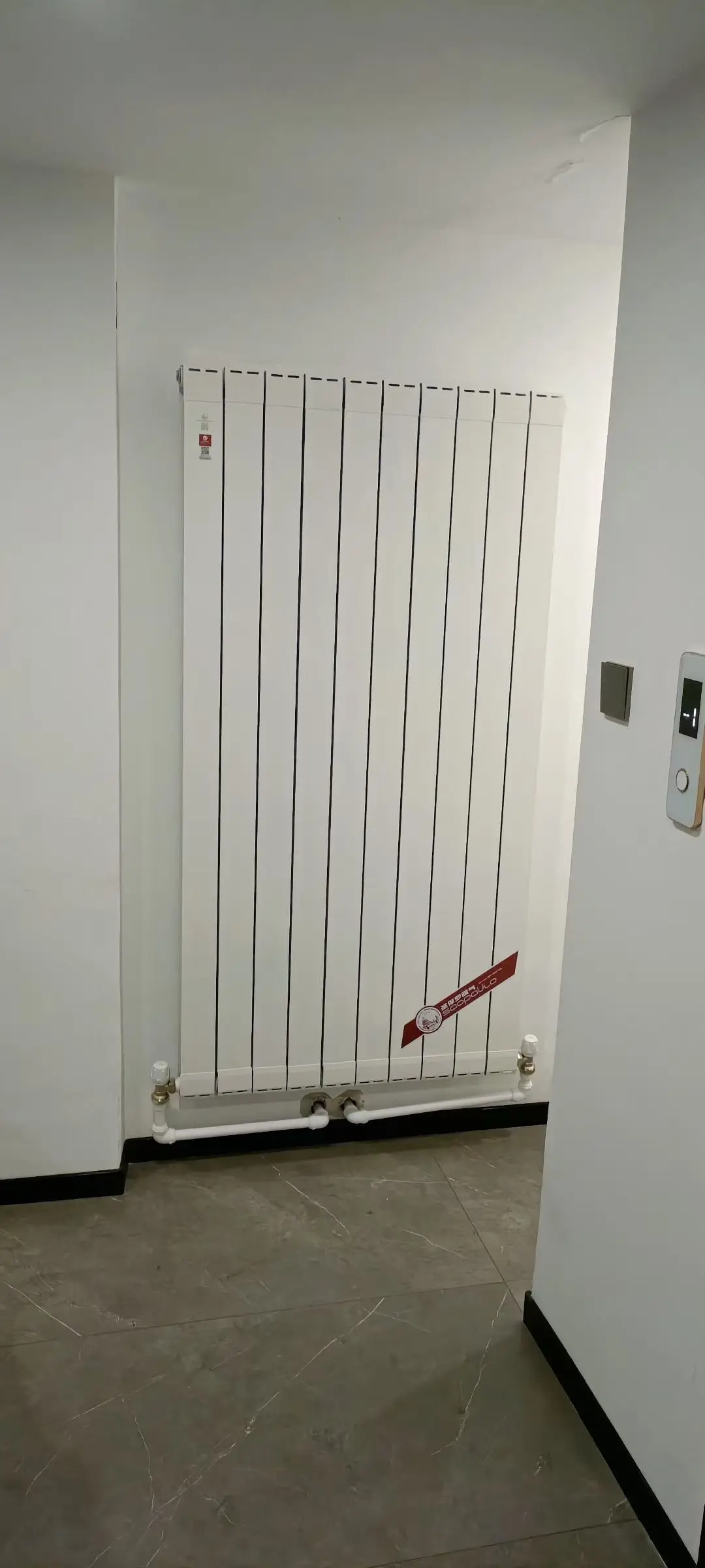 如何判断暖气片该换了 内行人来教你